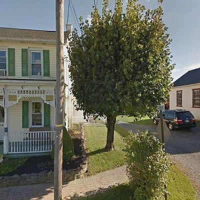 2 Corner Rd, Mertztown, PA 19539