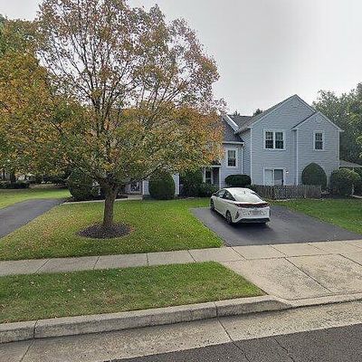 2 Craig Ct, Newtown, PA 18940