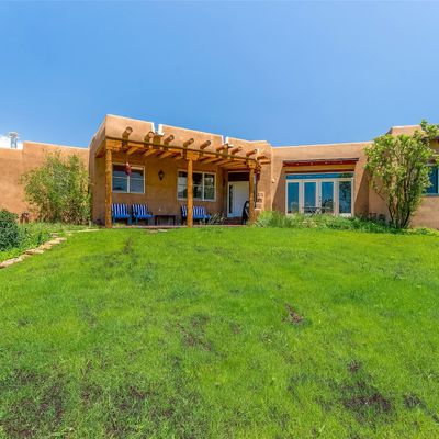 2 Poco Ln, Santa Fe, NM 87507