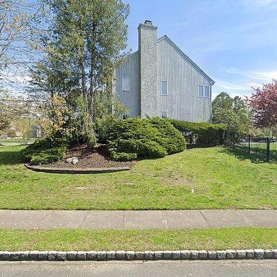 2 Sorrel Run, Mount Laurel, NJ 08054