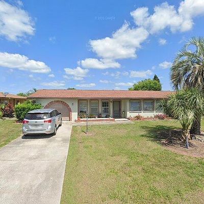 20 Annapolis Ln, Rotonda West, FL 33947