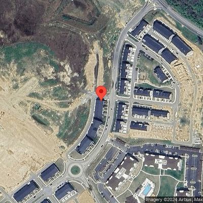 201 Summit Point Blvd, Bowie, MD 20716