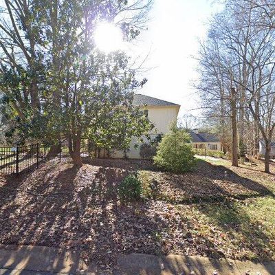 202 Davis Ln, Belmont, NC 28012