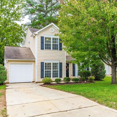 202 Ridge Lake Dr, Apex, NC 27539