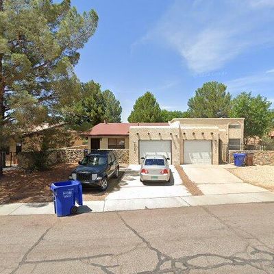 2029 Briarwood Ln, Las Cruces, NM 88005