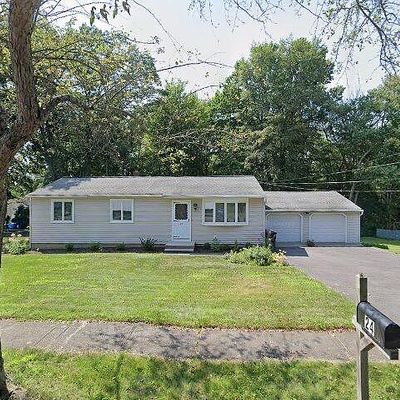 24 Bird Ln, Milford, CT 06460