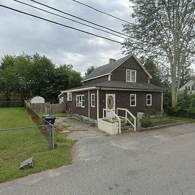 24 Steele Ave, Warwick, RI 02889