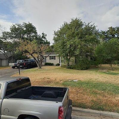 2404 Burton Dr, Bryan, TX 77802