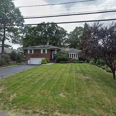 242 Long Hill Rd, Little Falls, NJ 07424