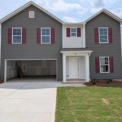 242 Wimbledon Way, Seneca, SC 29678