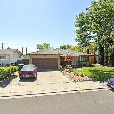 2424 Eicher Ave, Modesto, CA 95350