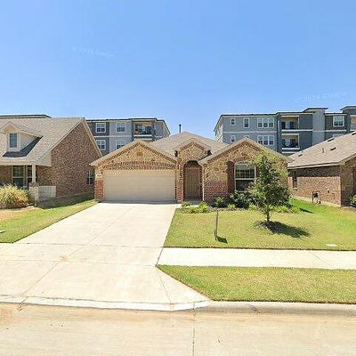 2428 Dolostone Dr, Aubrey, TX 76227