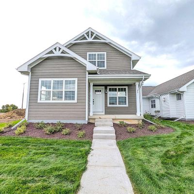 25 Windflower Way, Mount Horeb, WI 53572