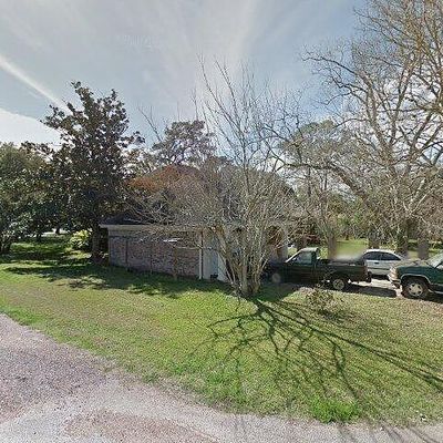 2501 Carrington St, Bay City, TX 77414