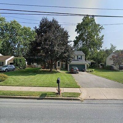 2526 State St, East Petersburg, PA 17520