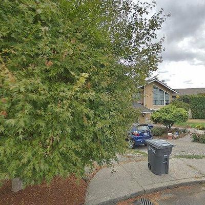 253 S 172 Nd Pl, Burien, WA 98148