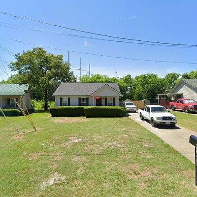 254 Fritz Cir, Clarksville, TN 37042