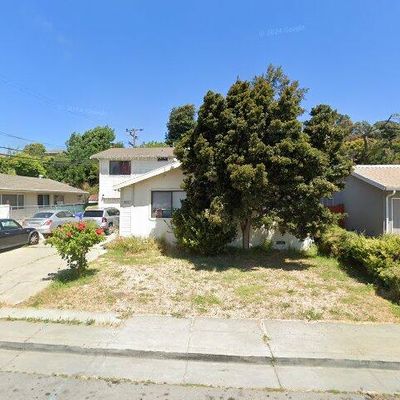 2551 Moyers Rd, San Pablo, CA 94806