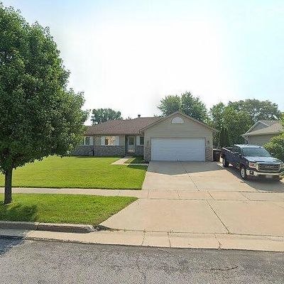 256 Stonefield Dr, Lake Mills, WI 53551