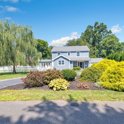 26 Bonheur Rd, Trumbull, CT 06611