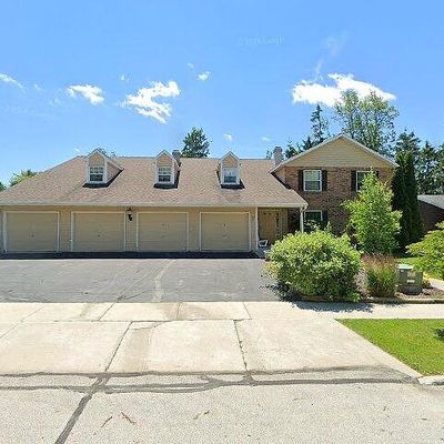 2609 Camelot Blvd, Sheboygan, WI 53081