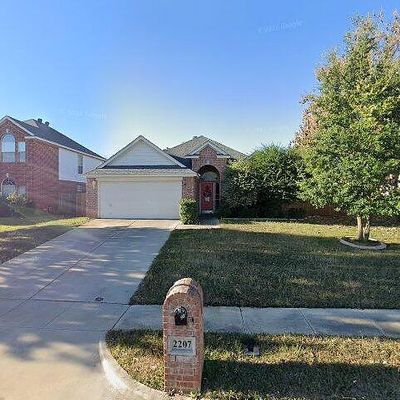 2207 Kingsley Dr, Mansfield, TX 76063