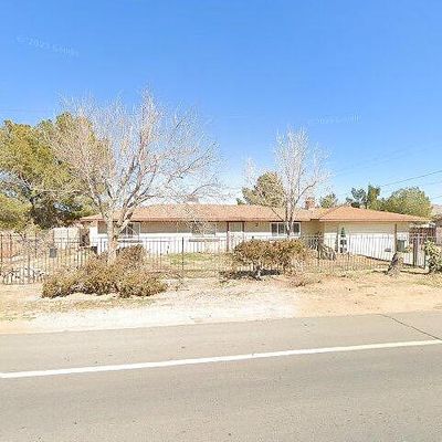 22090 Ramona Ave, Apple Valley, CA 92307