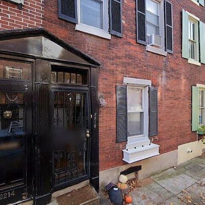 2216 Panama St, Philadelphia, PA 19103