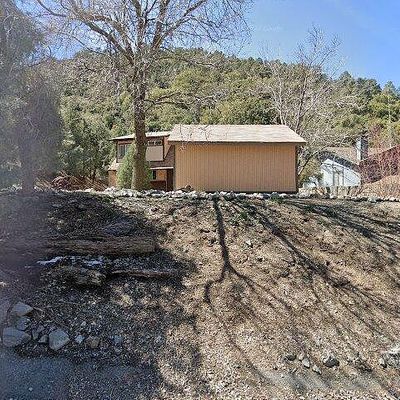 2217 Glacier Dr, Pine Mountain Club, CA 93222