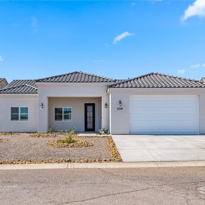 2228 E Twins Dr, Fort Mohave, AZ 86426