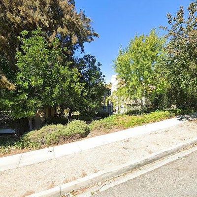 224 Oakleaf Dr #103, Thousand Oaks, CA 91360