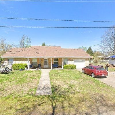 228 Van Dorn St, Pea Ridge, AR 72751