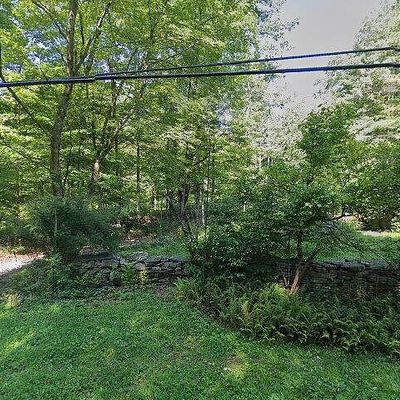 23 Brucher Rd, Milanville, PA 18443