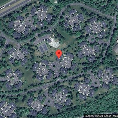 232 Nuthatch Ct, Three Bridges, NJ 08887