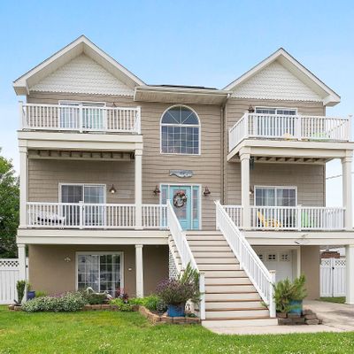 232 W Pacific Avenue, Villas, NJ 08251