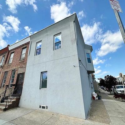 2327 E Somerset St, Philadelphia, PA 19134