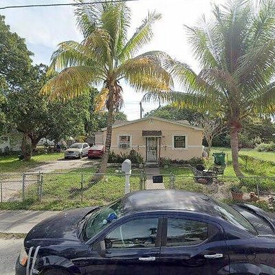 2328 Nw 67 Th St, Miami, FL 33147