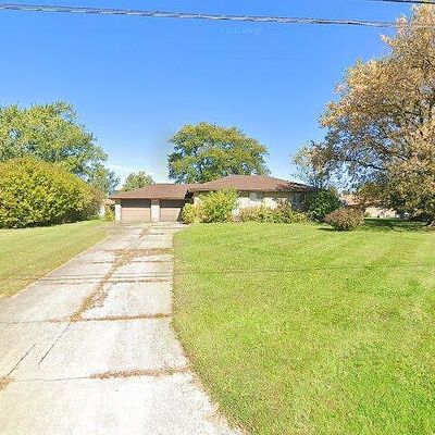 2819 Joseph Pkwy, Brunswick, OH 44212