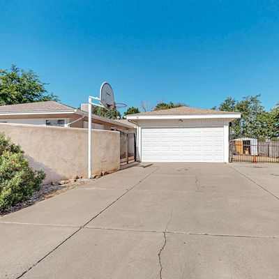 2829 Arizona St Ne, Albuquerque, NM 87110