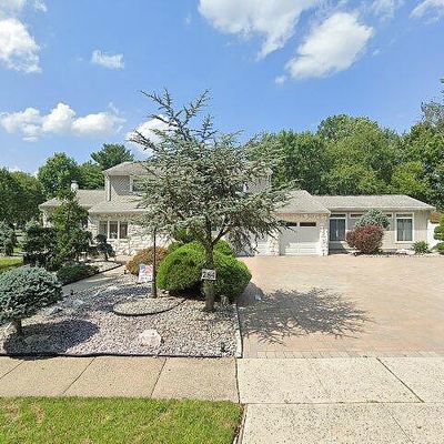 284 Willow Way, Clark, NJ 07066