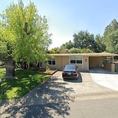 2854 Churn Ct, Redding, CA 96002