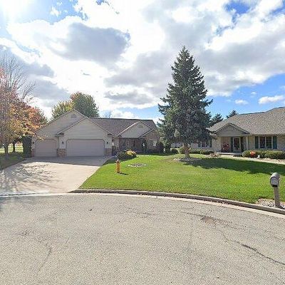 2867 Crossing Ct, Appleton, WI 54913