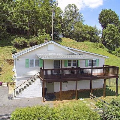 29 Mill St, Waynesville, NC 28786