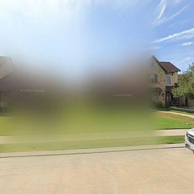 2911 Old Ironsides Dr, College Station, TX 77845