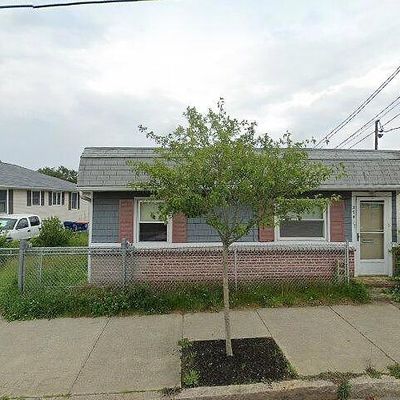 294 Mount Pleasant St, New Bedford, MA 02746