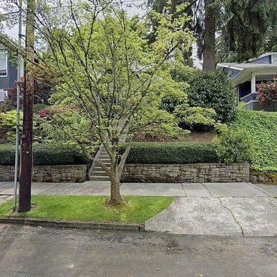 2944 Nw Raleigh St, Portland, OR 97210