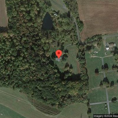 2986 Cemetery St, Slatington, PA 18080