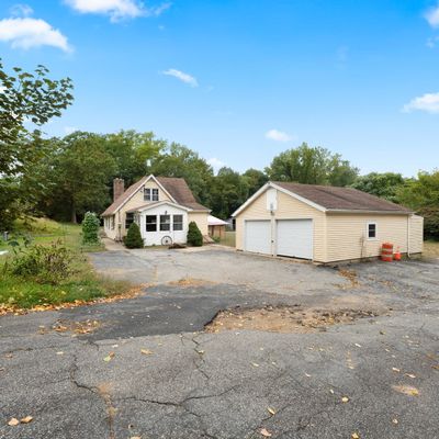 3 Yorkshire St, Norwich, CT 06360