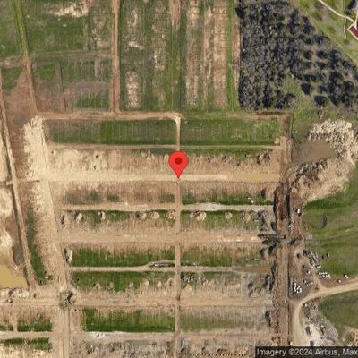 3001 Strawberry Farm Ln, Fort Worth, TX 76140