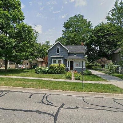 304 N Ann Arbor St, Saline, MI 48176